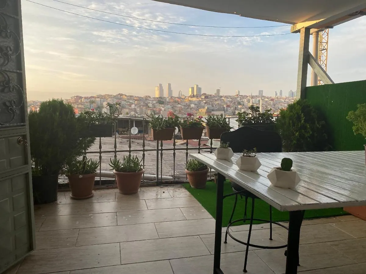 Moon Suit Taksim Istanbul Bed & Breakfast