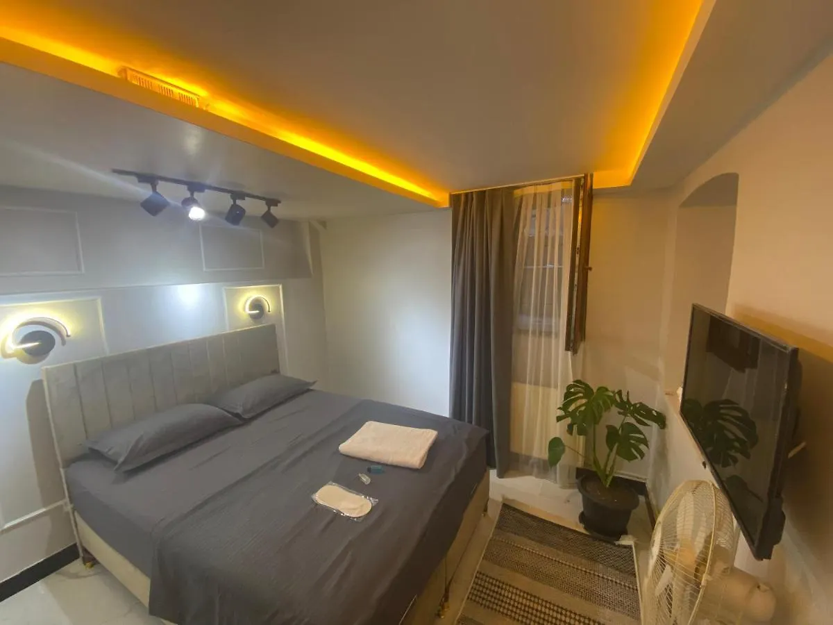 Moon Suit Taksim Istanbul Bed & Breakfast