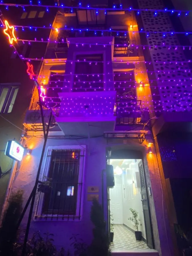 Moon Suit Taksim Istanbul Bed & Breakfast